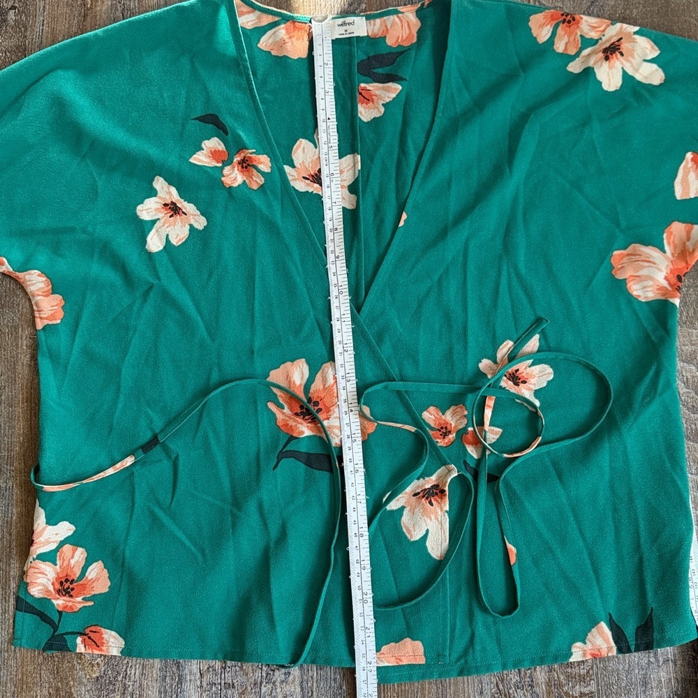 Wilfred | Lilia Green Floral Wrap Blouse - Picture 9 of 9